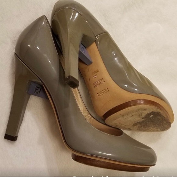 Fendi greenish patent leather shoes - Picture 3 of 8